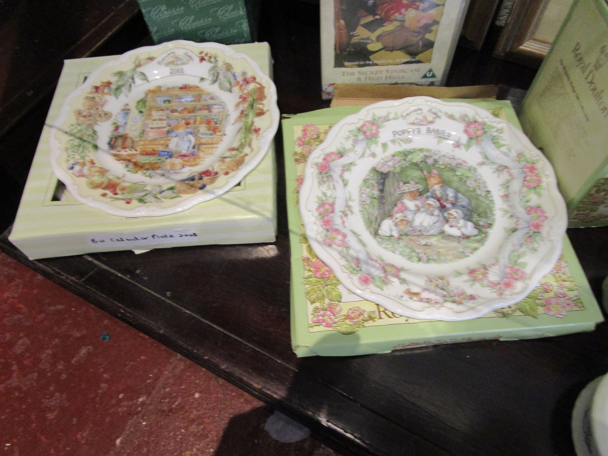 Shelf of Royal Doulton - Brambly Hedge to include boxed examples - Image 5 of 8