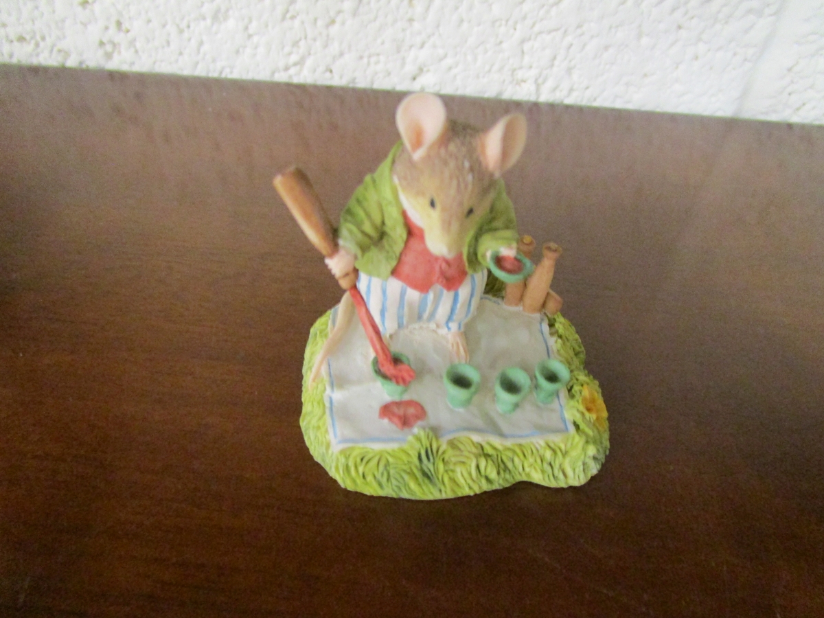 7 Brambly Hedge figurines & Brambly Hedge trinket box - Image 7 of 9