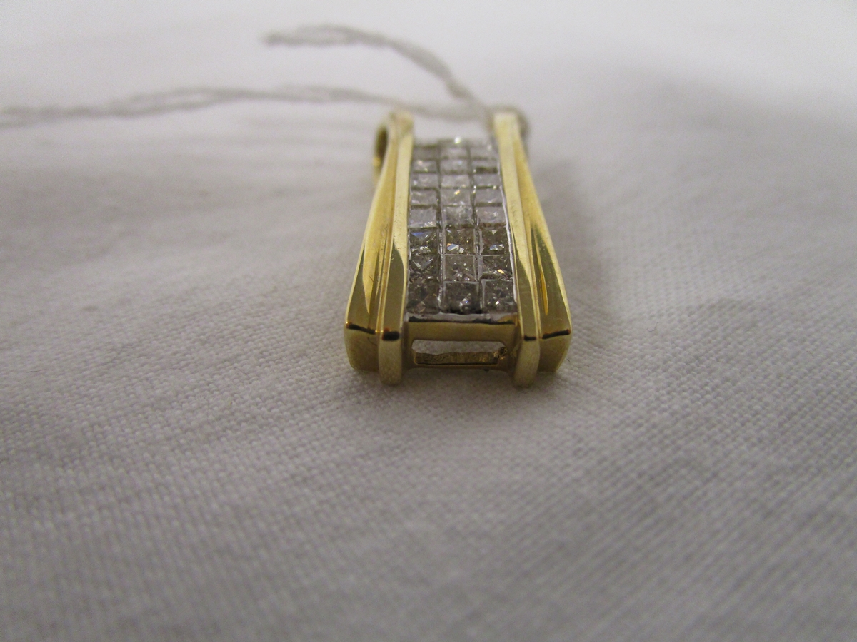 14ct gold pendant with 27 diamonds - Image 4 of 4