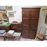 Oak chest of 4 drawers & twin door wardrobe