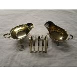 2 silver jugs and silver toast rack - Approx 304g