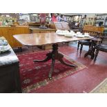 Regency mahogany pedestal dining table