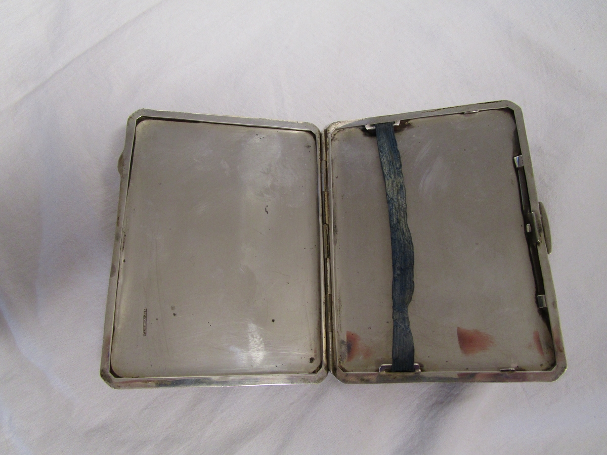 Silver cigarette case - Approx 159g - Image 2 of 3