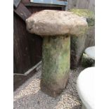Good antique staddle stone with top - H: 90cm