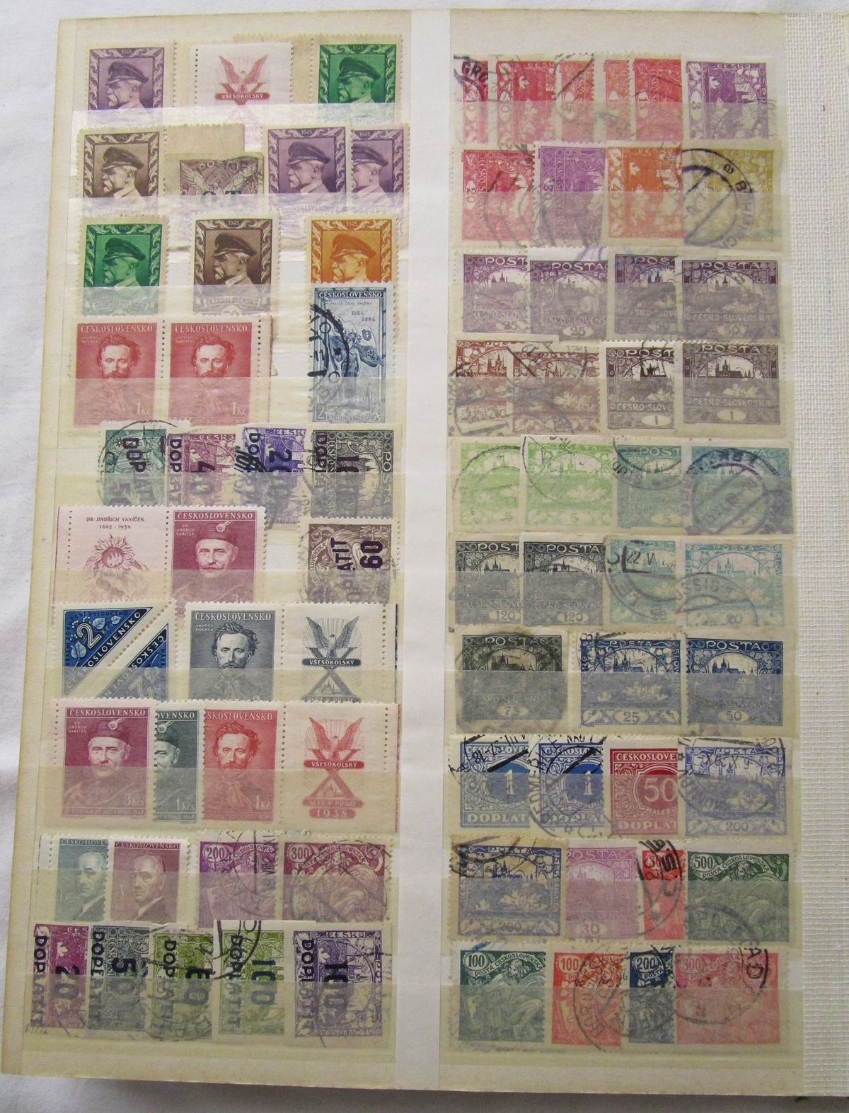 STAMPS - Stockbook of mint & used to include some early examples - USA, Jamaca, Egypt... - Image 12 of 16