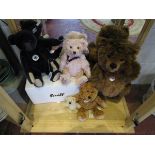 5 Steiff teddies