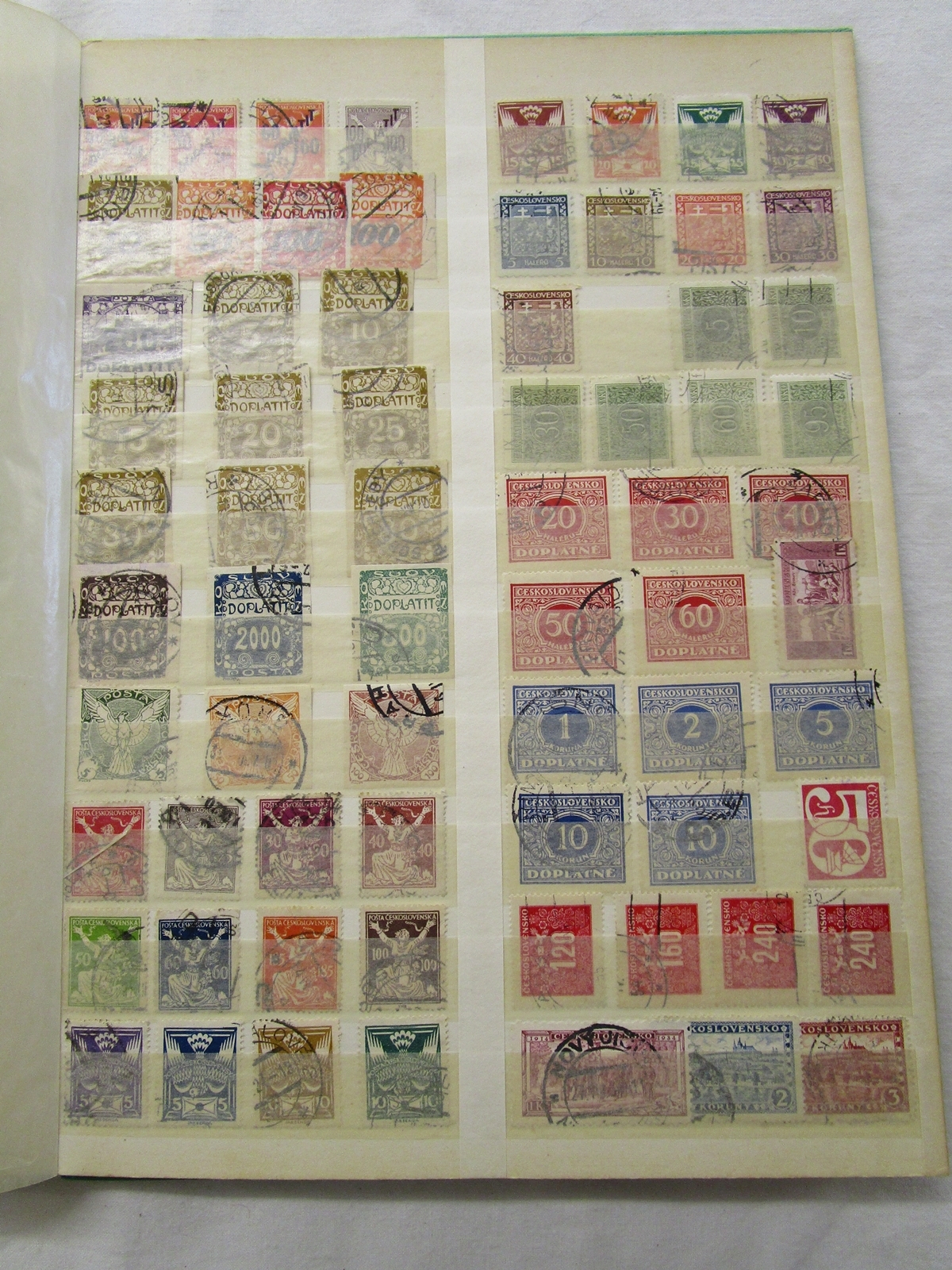 STAMPS - Stockbook of mint & used to include some early examples - USA, Jamaca, Egypt... - Image 13 of 16