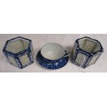 3 pieces of Oriental blue & white china