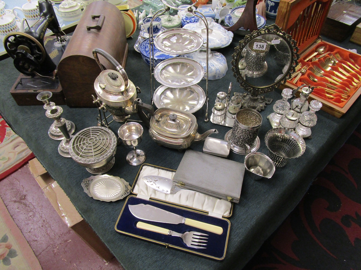 Collection of metalware