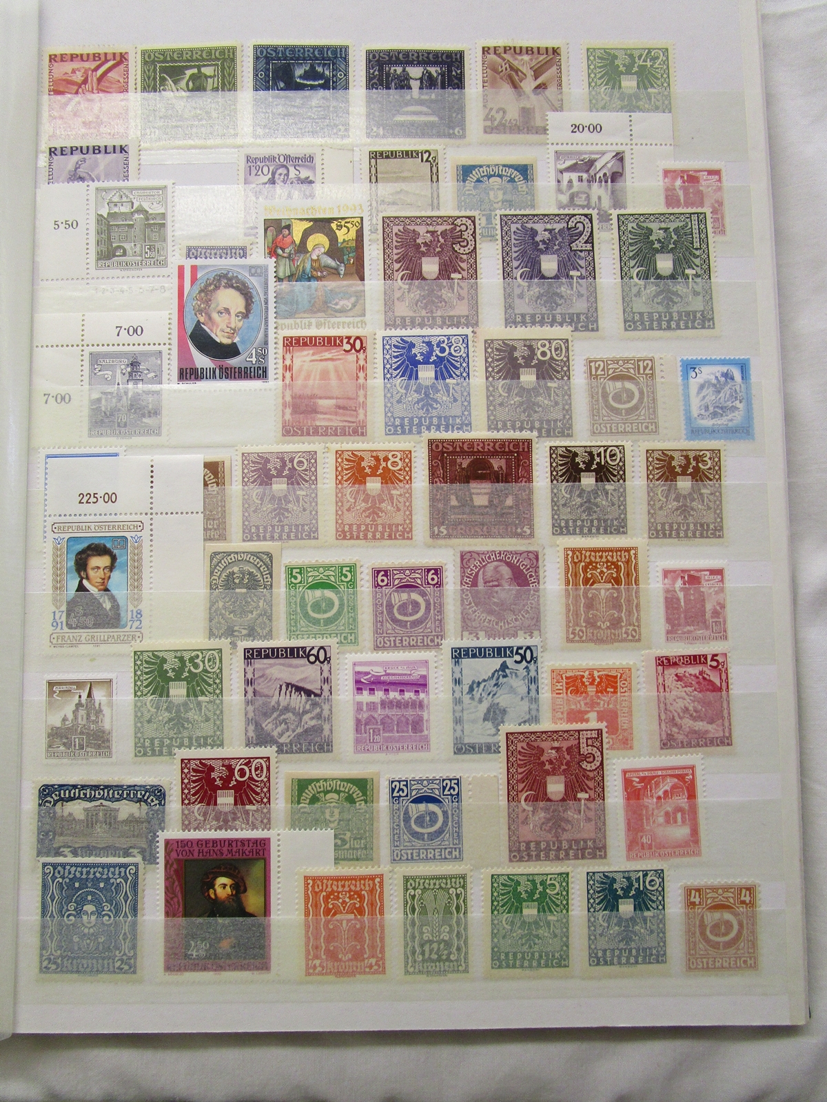 Stamps - All World challenge album & stock book of Europe & All World - Mint & Used - Image 2 of 3