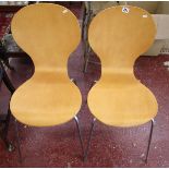 2 retro chairs