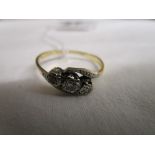 Gold 3 stone diamond set ring