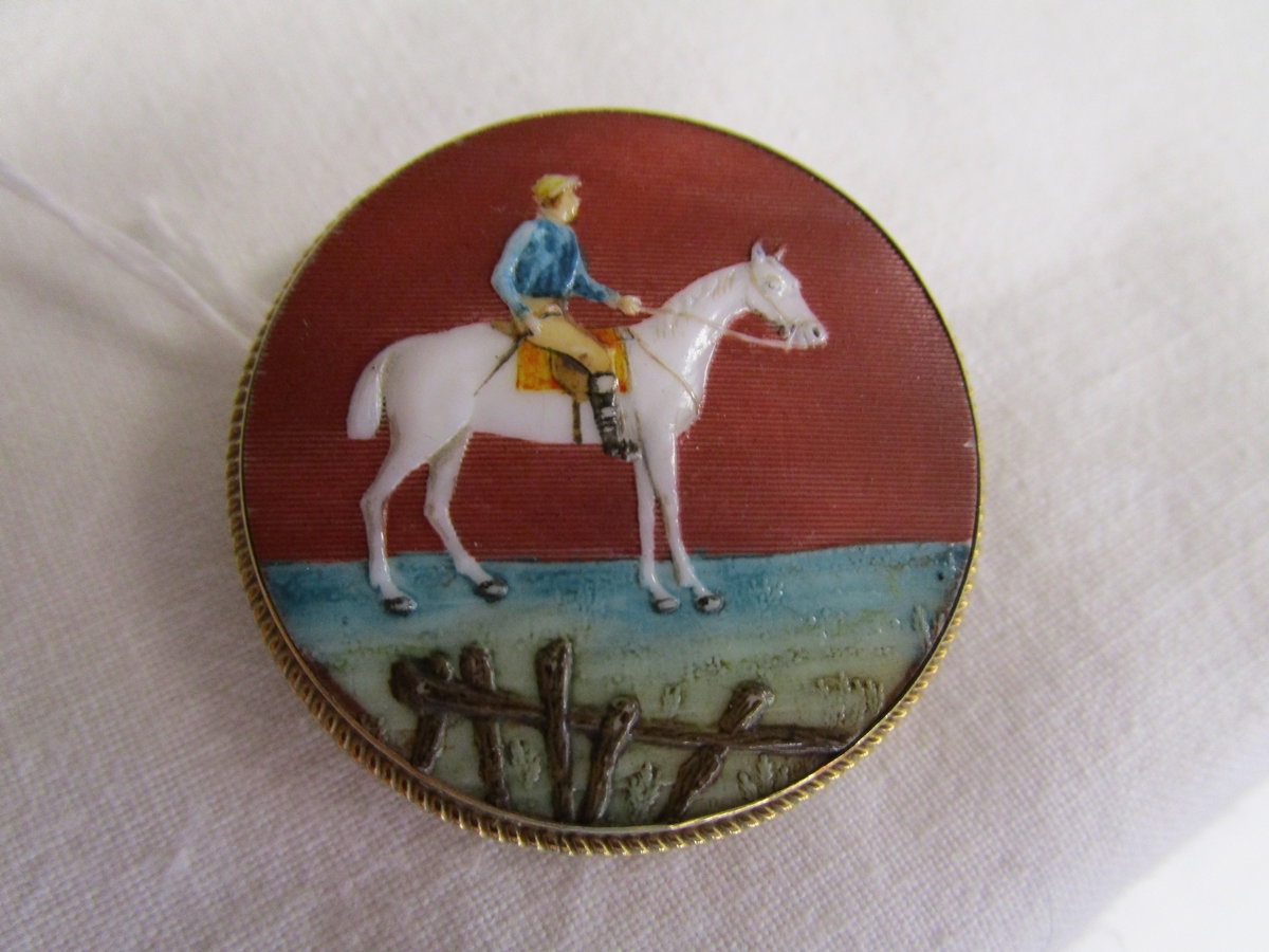 9ct Gold horse & jockey brooch