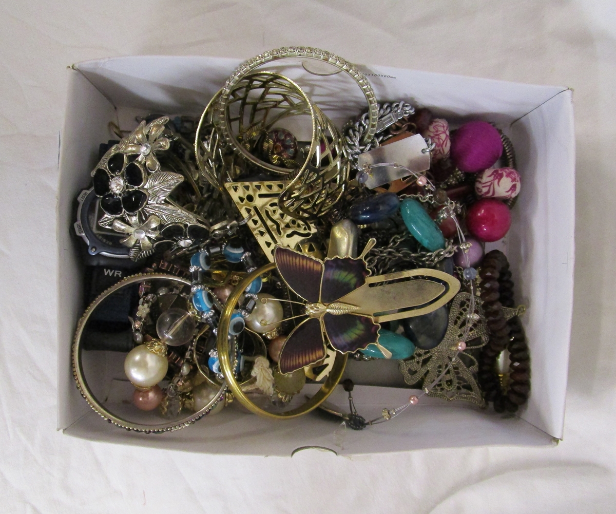 Box of costume jewellery