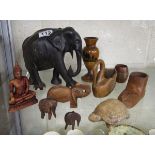 Small collection of treen to include elephants etc