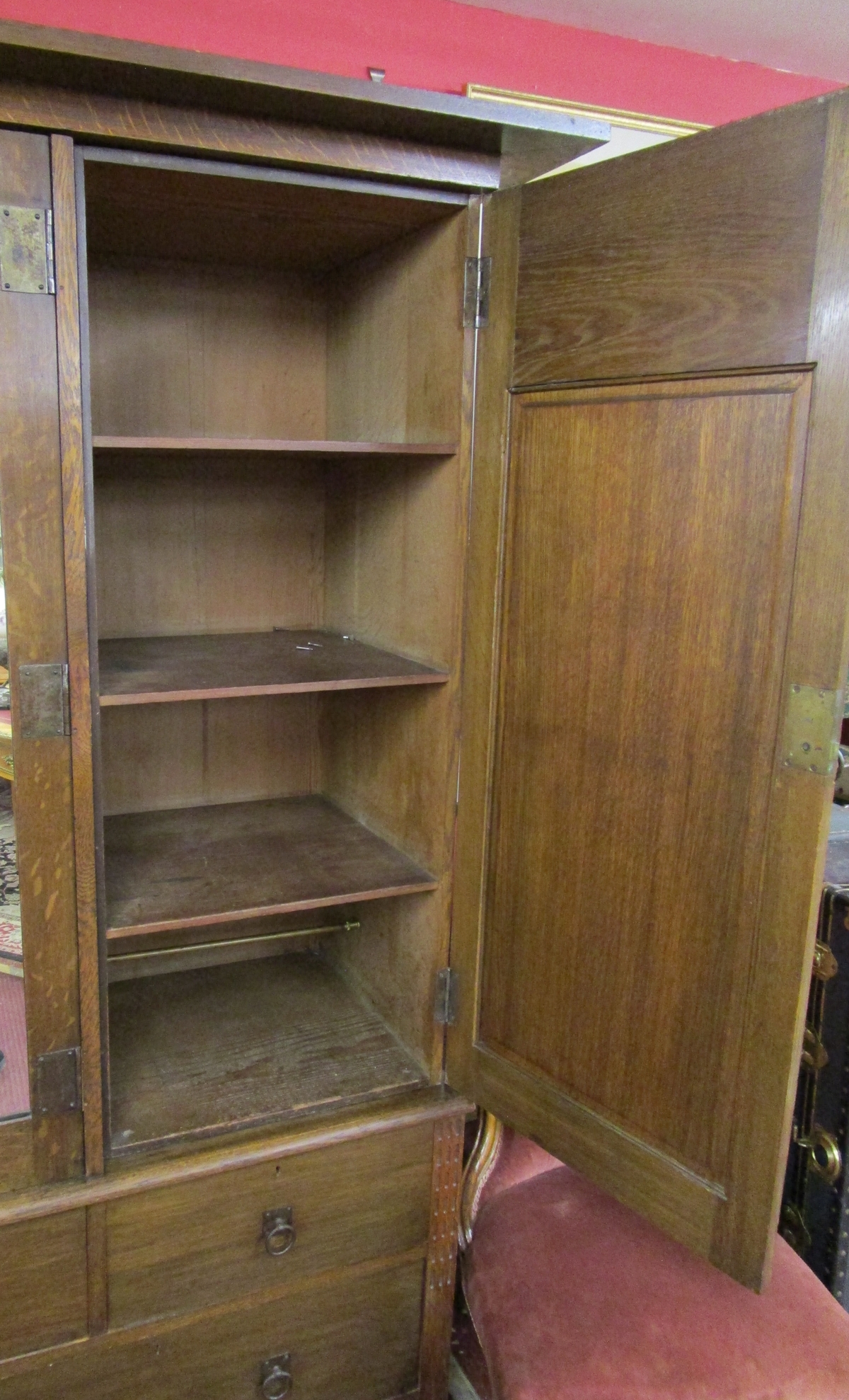 Large Arts & Crafts oak 3 door wardrobe with drawers - Image 9 of 9