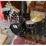 Full drum kit