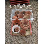 Collection of plant pots & horseshoe plant stand