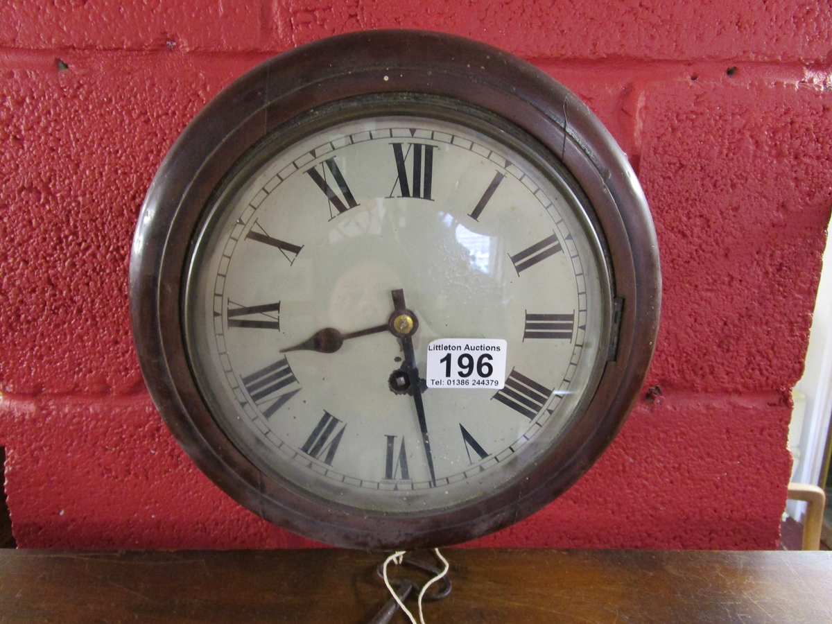 Station clock