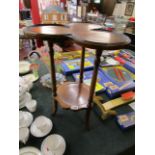 2 tier 3 leaf clover occasional table