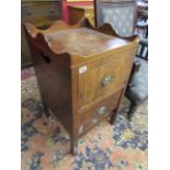 Georgian mahogany night stand