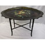 19th century papier-mâché & lacquered occasional tray table