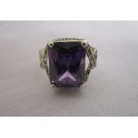 Silver & amethyst set ring