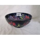 Moorcroft bowl - Anemone pattern - Diameter approx 16cm