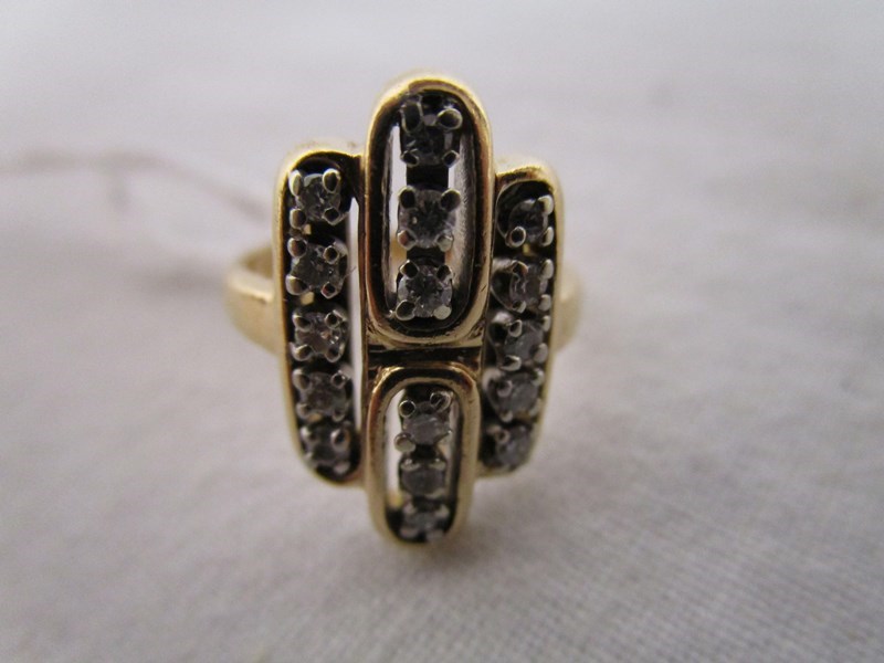 Unusual gold diamond set ring
