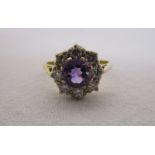 18ct gold amethyst & diamond cluster ring