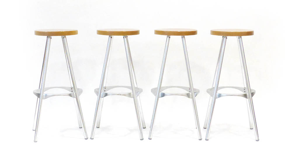 Amat-3 for Knoll, a set of four 'Twist' bar stools, - Image 2 of 4