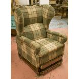 RECLINING ARMCHAIR,