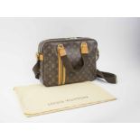 LOUIS VUITTON SAC BOSPHORE/BRIEFCASE, monogram canvas with brass hardware,