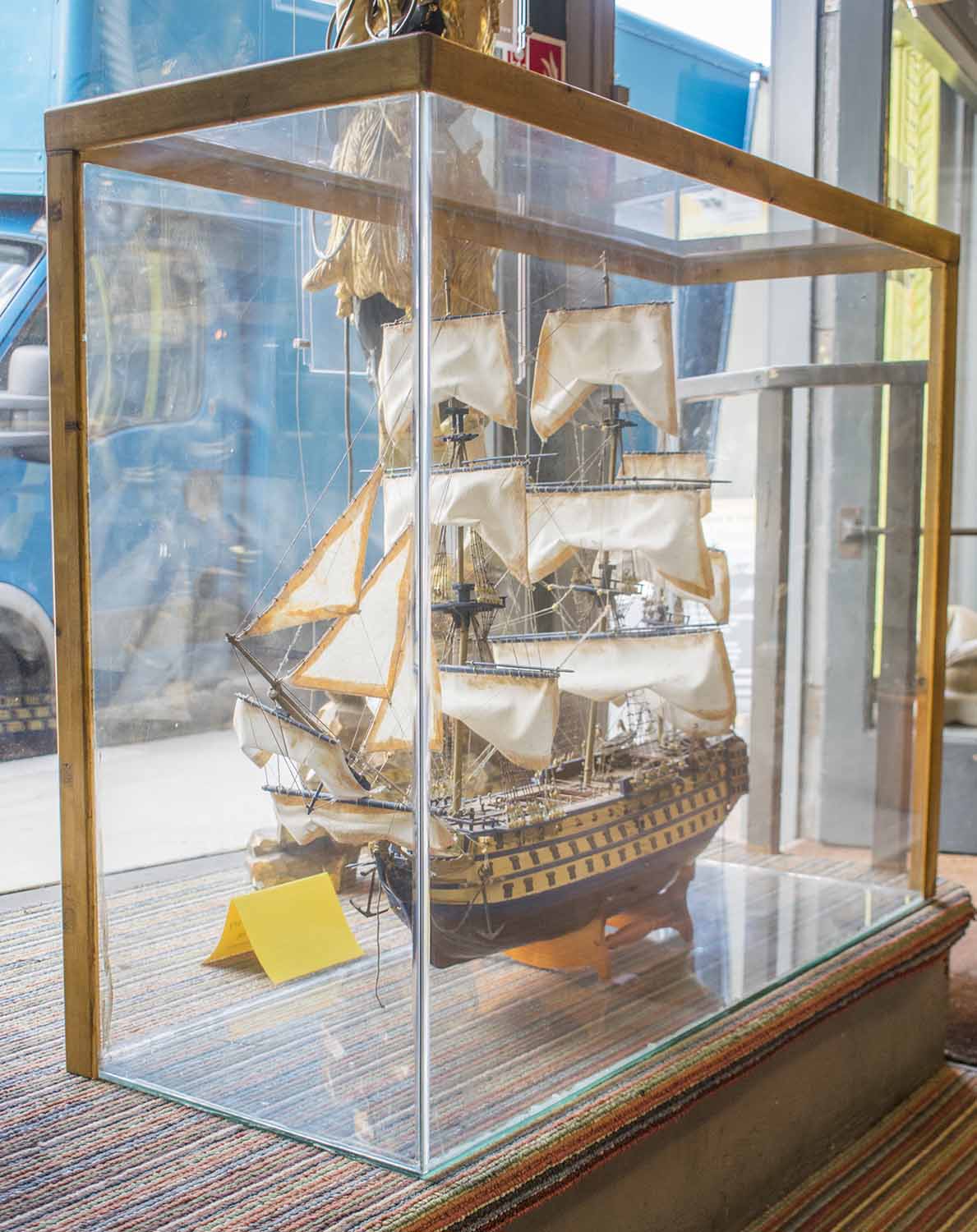 'HMS VICTORY' SCRATCH BUILT MODEL, circa 1970's, in glass display case,