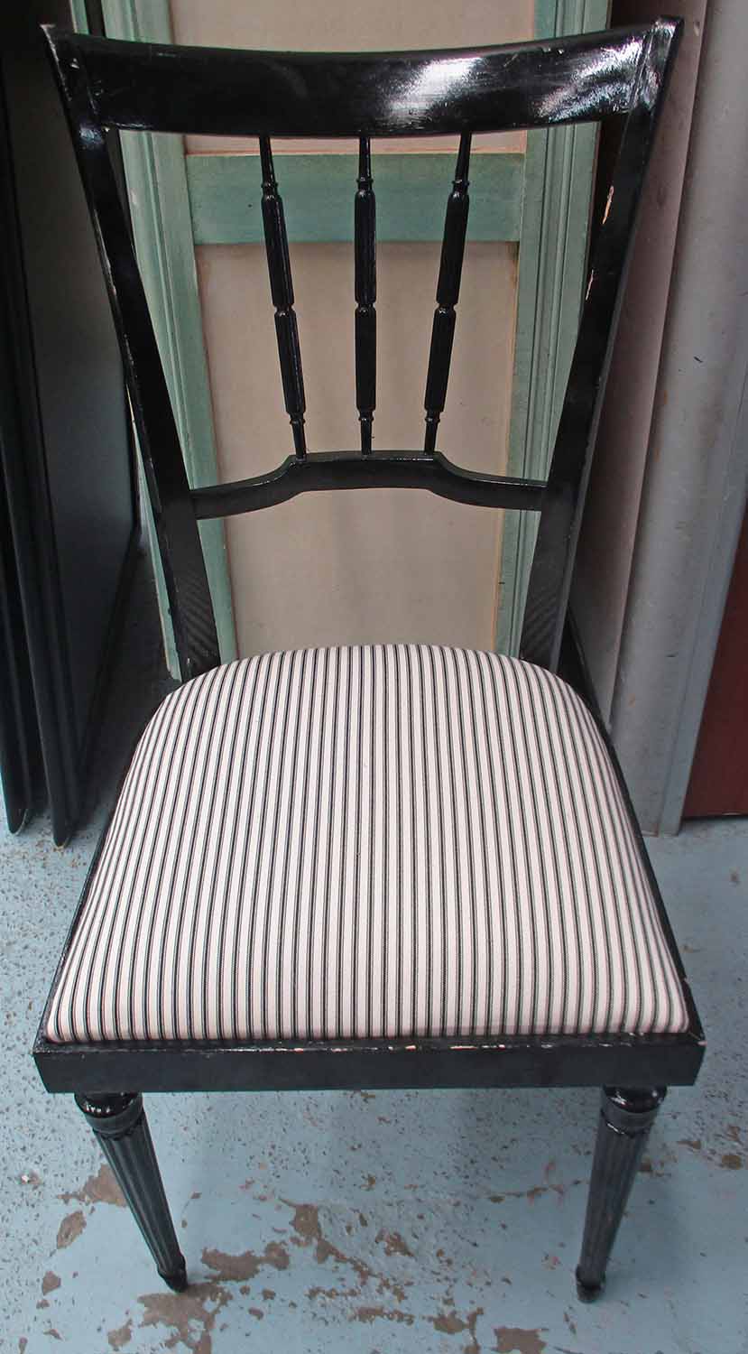 ITALIAN ART DECO STYLE DESIGN DINING CHAIRS, a set of eight, ebonised, - Image 3 of 3