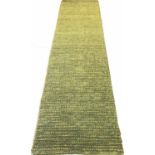 JUTE RUNNER, 292cm x 78cm.