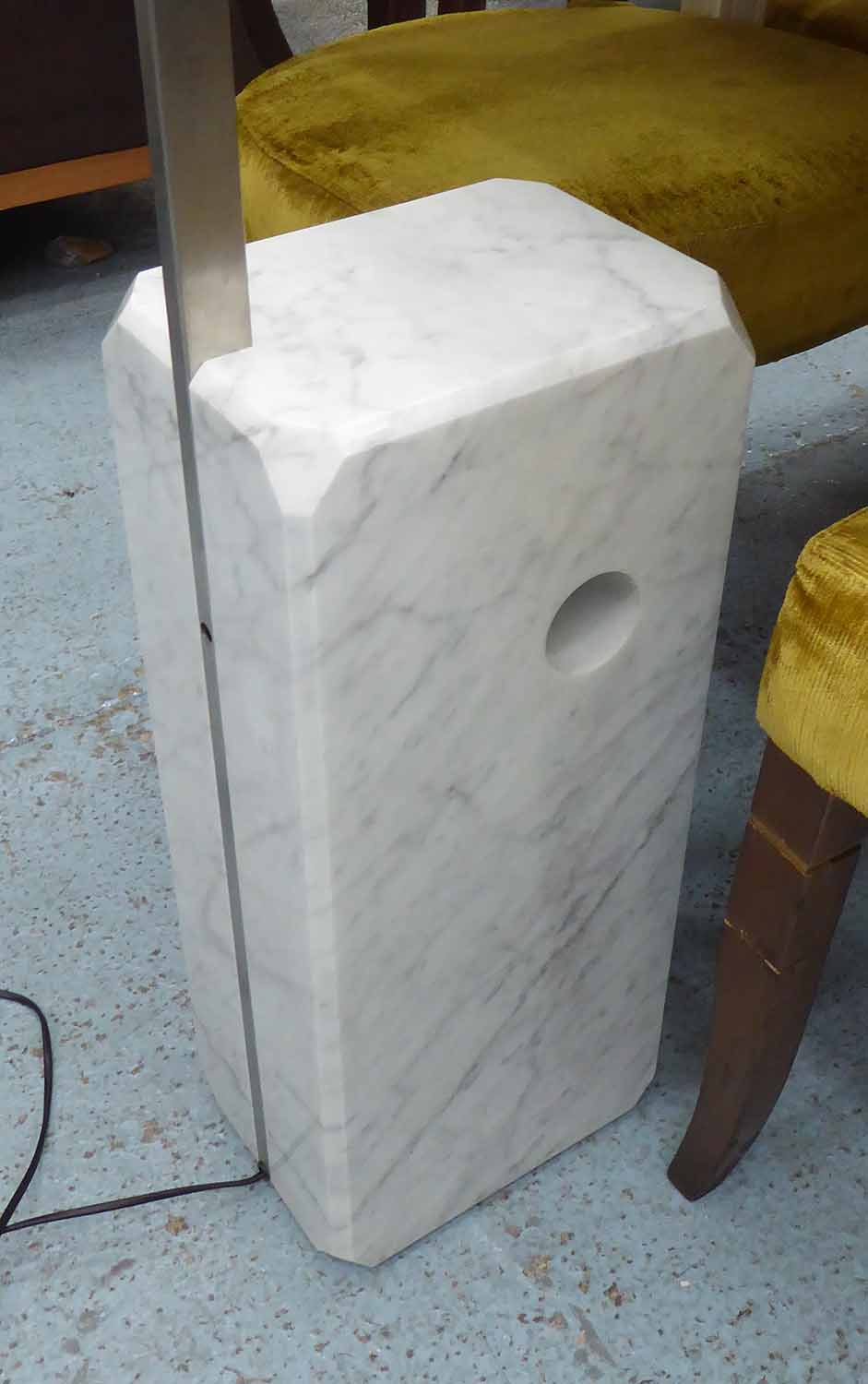 ARCO LAMP, white marble base, 211cm H. - Image 3 of 3