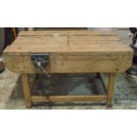 DOUBLE WORK BENCH,