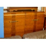 ART DECO STYLE OAK VENEER ASSISTANT SIDEBOARD