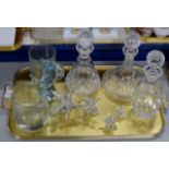 TRAY CONTAINING CUT CRYSTAL WARE, DECANTERS, HEAVY GLASS ORNAMENT ETC