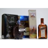 A SELECTION OF SPIRITS INCLUDING COINTREAU, GLENFIDDICH MINIATURE SET, SHERRY, FAMOUS GROUSE ETC