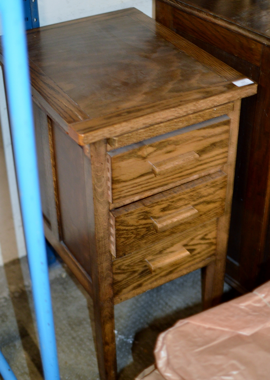 OAK 3 DRAWER UNIT