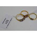 3 VARIOUS GOLD DIAMOND SET DRESS RINGS - APPROXIMATE WEIGHT = 5.9 GRAMS