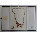 A MODERNIST STYLE STERLING SILVER & AMBER NECKLACE, WITH MATCHING EARRINGS & PRESENTATION BOX