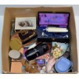 BOX CONTAINING VARIOUS COLLECTABLES & OTHER ITEMS INCLUDING A CASED MEDICAL INSTRUMENT SET,