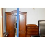 2 PIECE MAHOGANY FINISHED BEDROOM SET COMPRISING MIRRORED DOOR WARDROBE & 5 DRAWER CHEST