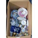 BOX CONTAINING MIXED CERAMICS, MINIATURE CHARACTER JUG, VARIOUS TEA WARE ETC