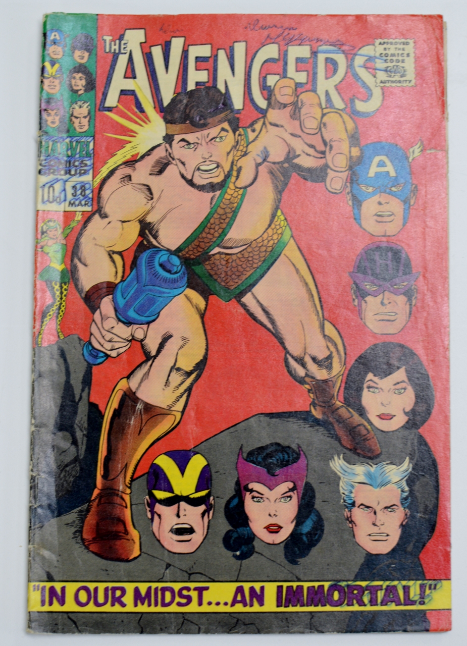 A COLLECTION OF 63 VINTAGE SILVER AGE COMIC BOOKS INCLUDING IRON MAN, CAPTAIN AMERICA ETC - Image 25 of 145