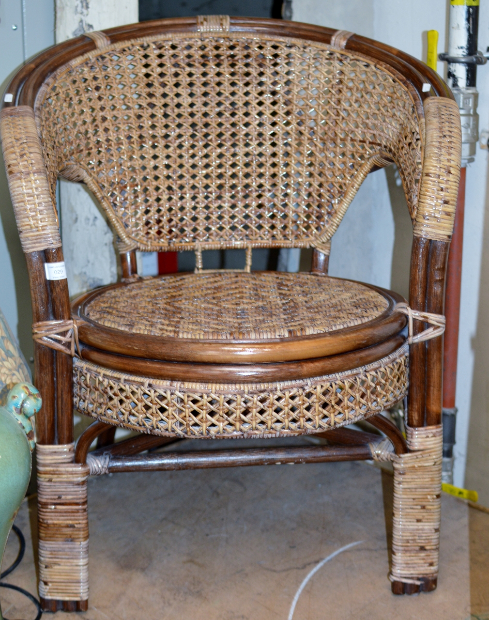 MODERN BAMBOO EFFECT ARM CHAIR