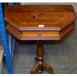 REPRODUCTION INLAID MAHOGANY TABLE WITH SINGLE DRAWER